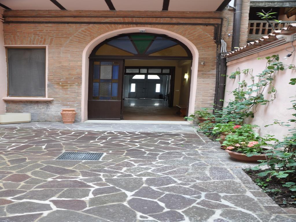 San Guglielmo Apartments フェラーラ エクステリア 写真